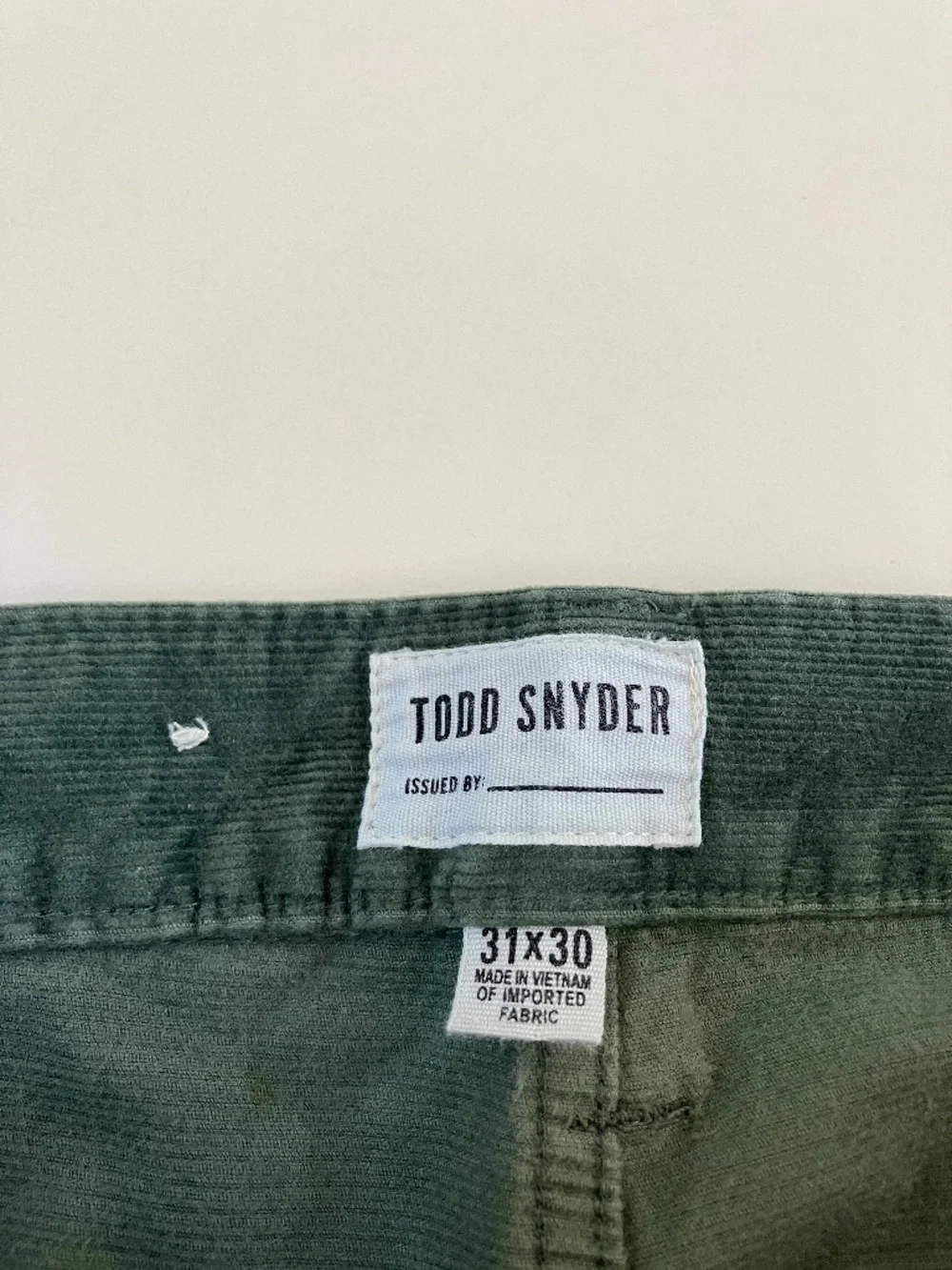 Todd Snyder Stretch 5 Pocket Corduroy Pants Size 31 x 29 Slim Fit Olive Green